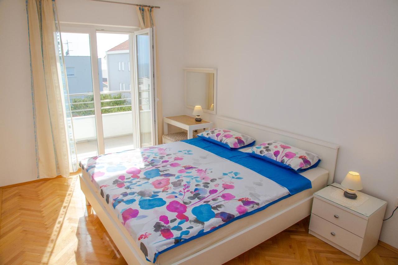 Tonica Apartments Novalja Exterior photo